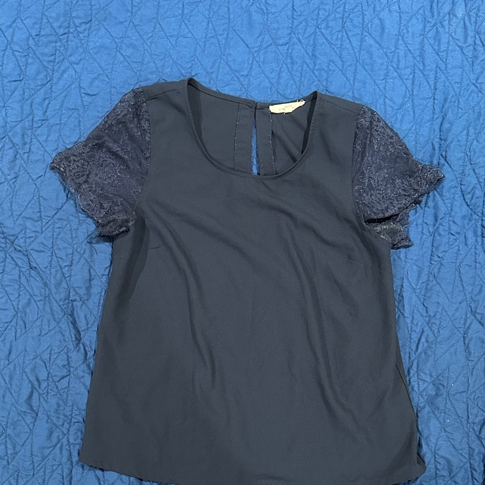 Chic Navy Lace Sleeve Blouse